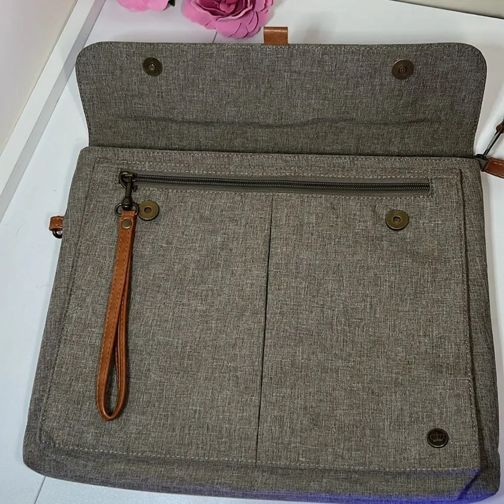 PKG Tablet Case Laptop Bag New w/o Tags Gray with Tobacco Faux Leather Trim
